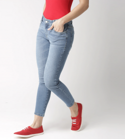 Women Blue Skinny Fit Stretchable Cropped Jeans